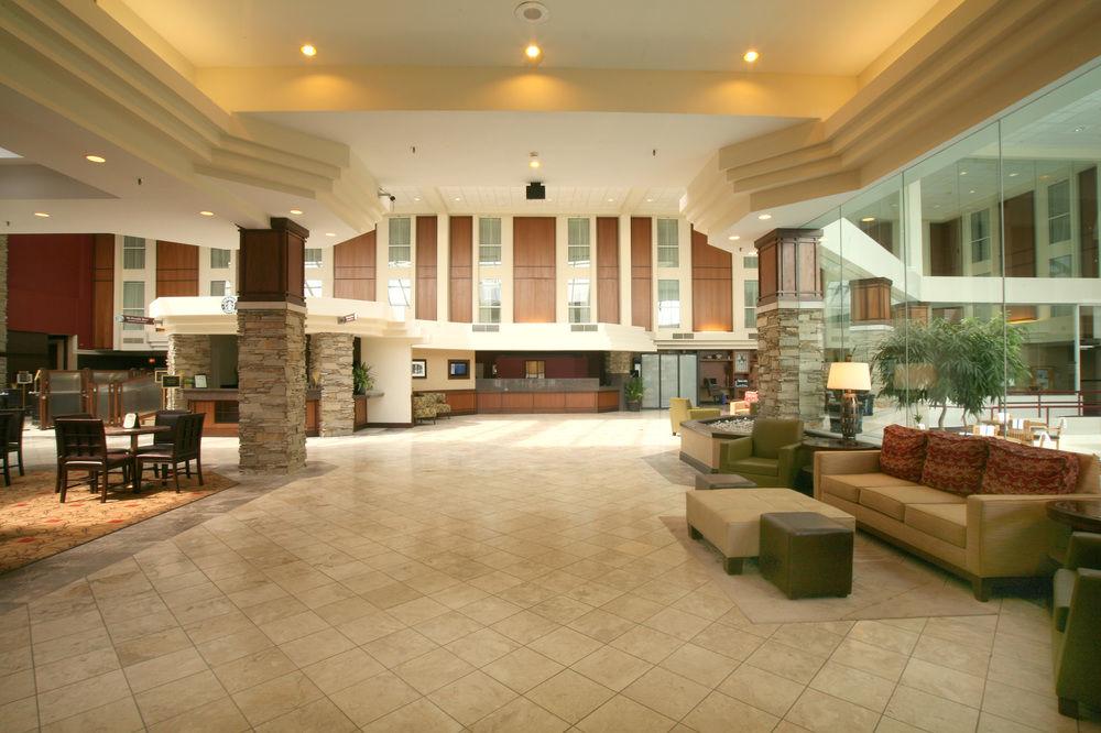 Hotel Doubletree By Hilton Madison East Esterno foto