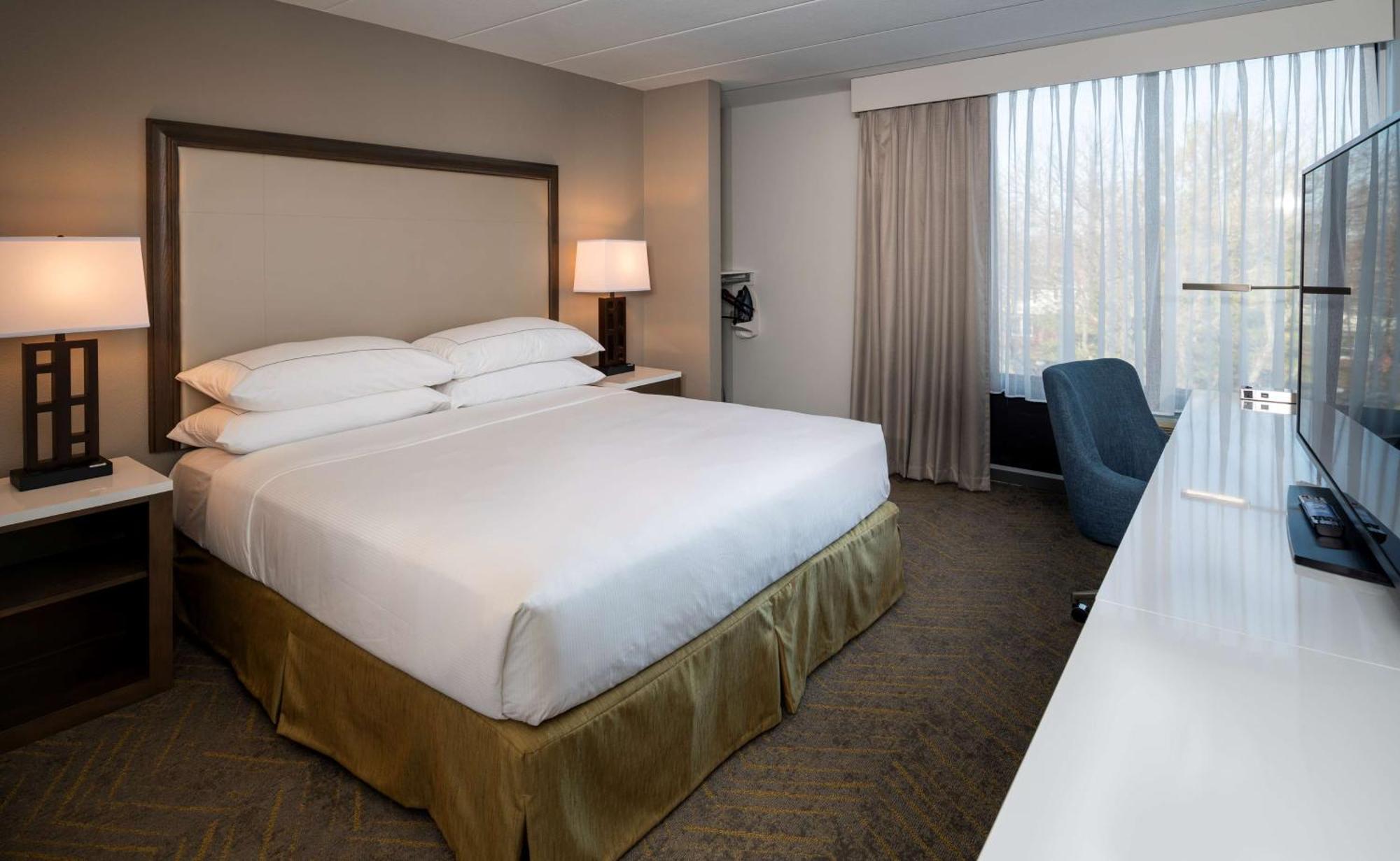 Hotel Doubletree By Hilton Madison East Esterno foto