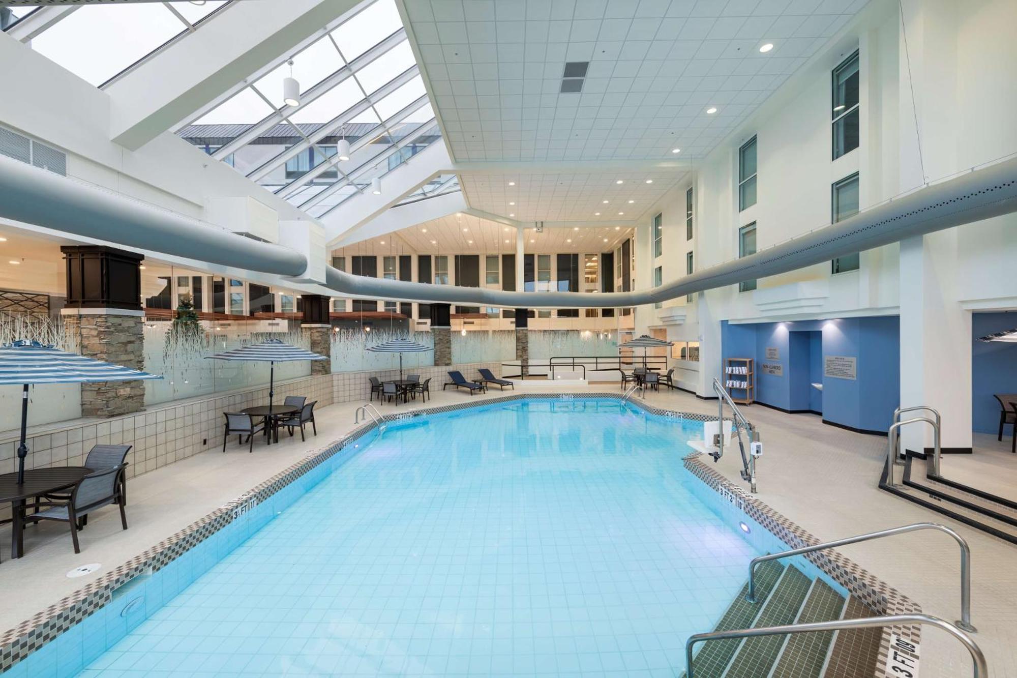 Hotel Doubletree By Hilton Madison East Esterno foto