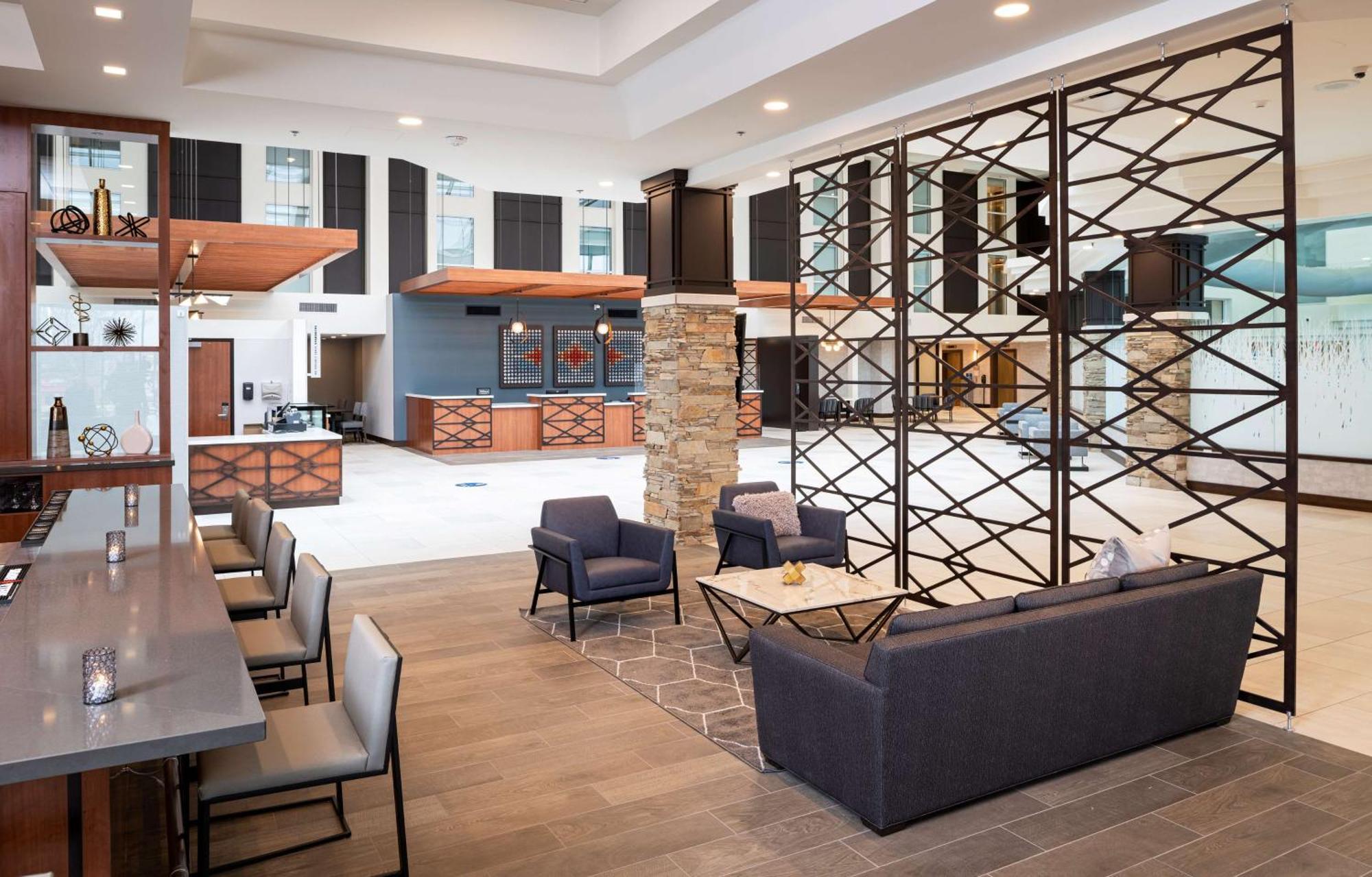 Hotel Doubletree By Hilton Madison East Esterno foto